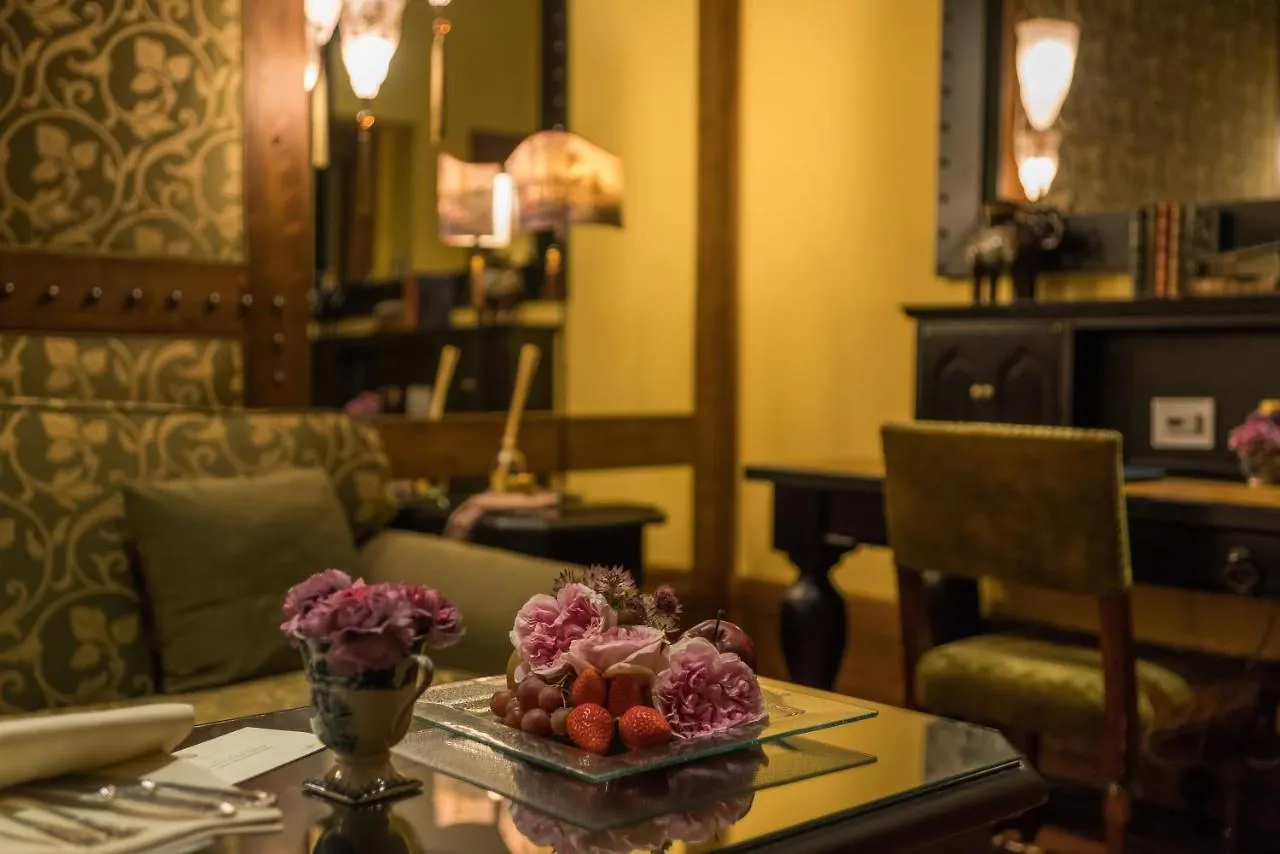 *****  Hotel Bernini Palace Флоренция Италия