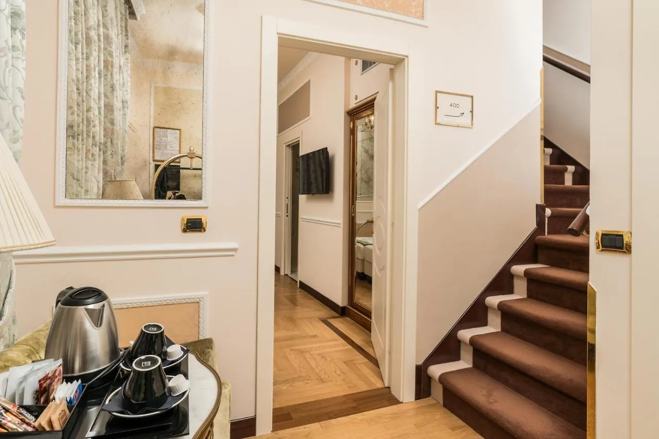 Hotel Bernini Palace Флоренция Италия