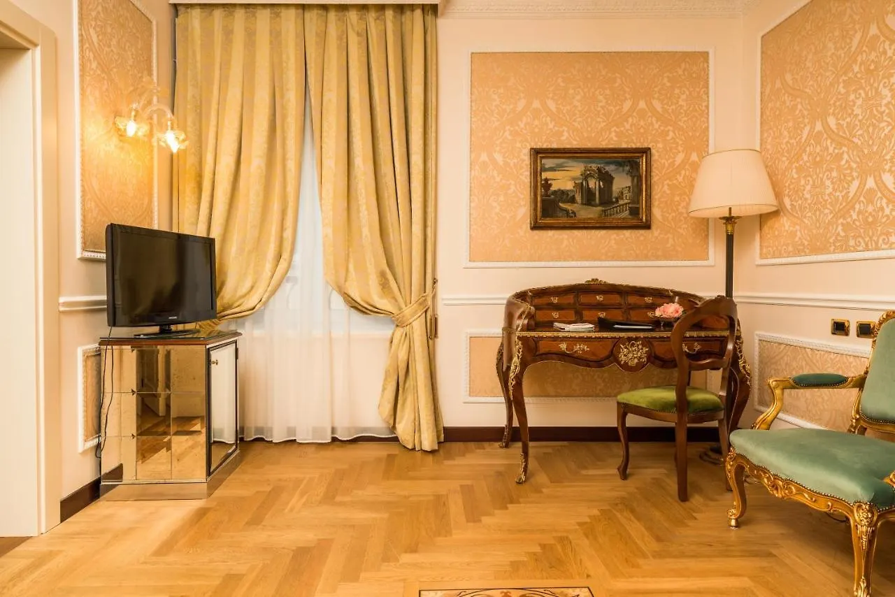 Hotel Bernini Palace Florence