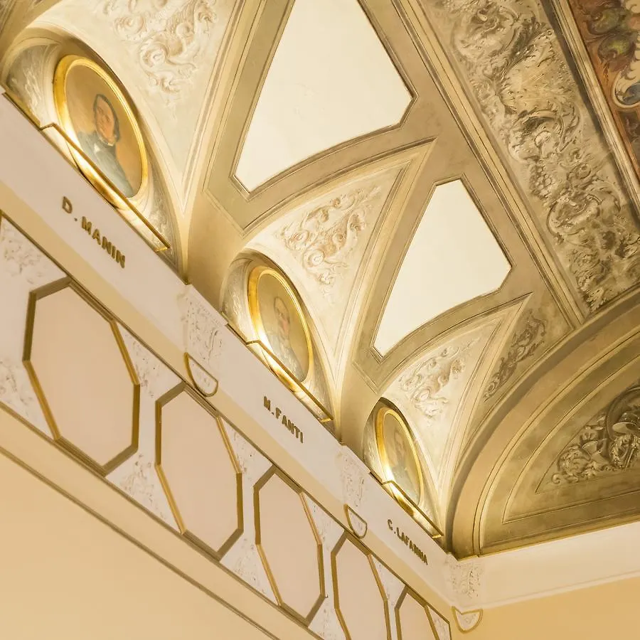 Hotel Bernini Palace Флоренция