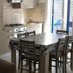  Appartamento White & Blue Italia