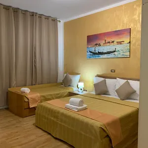 Venice House Italia
