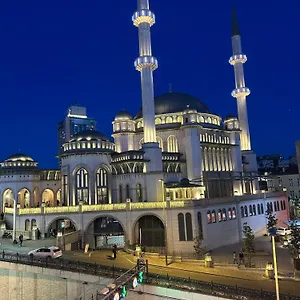  Otel The Square 30 Türkiye