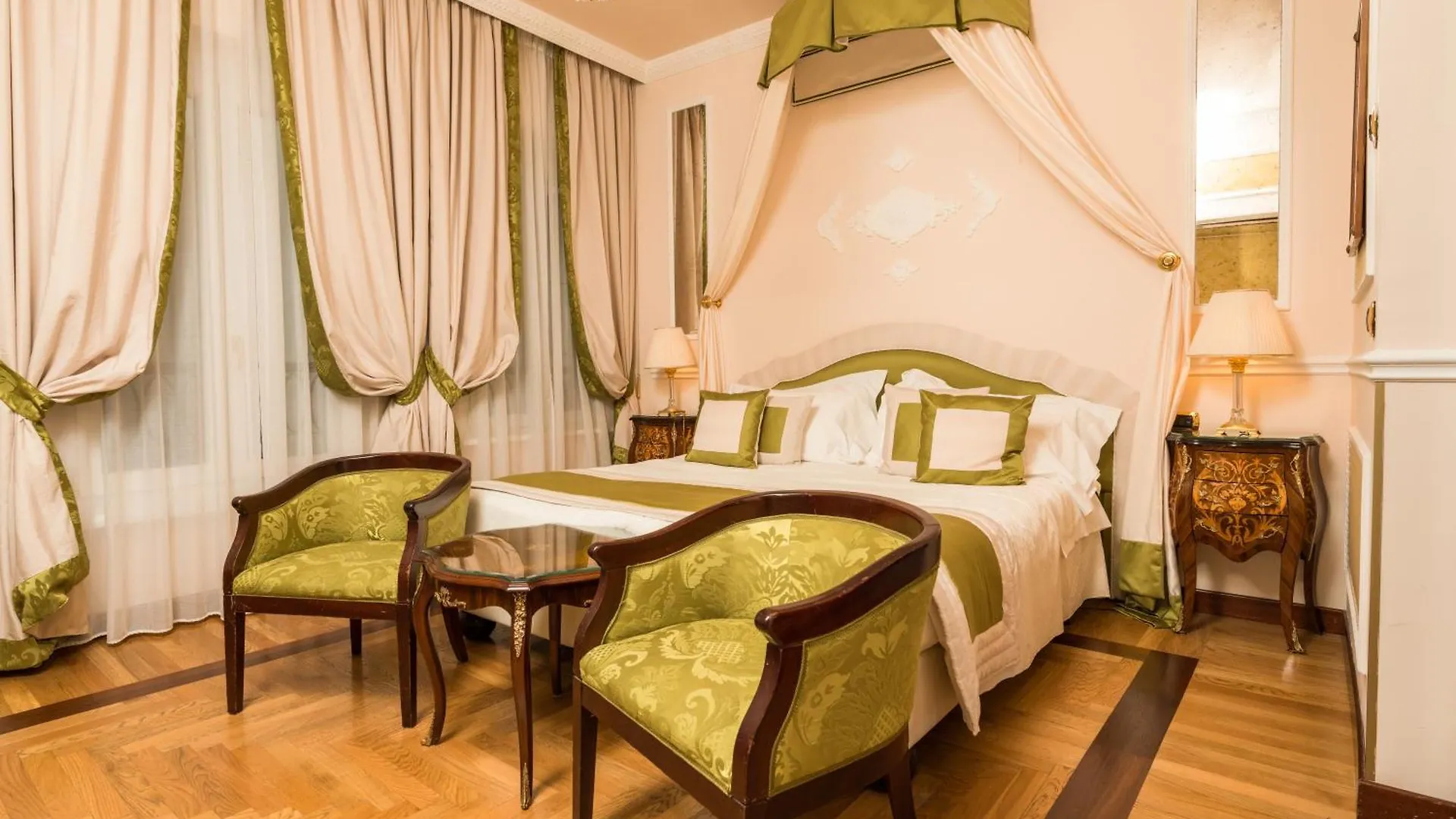 Hotel Bernini Palace Florencia 5*,  Italia